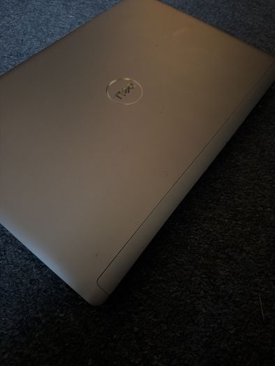 gaming laptop