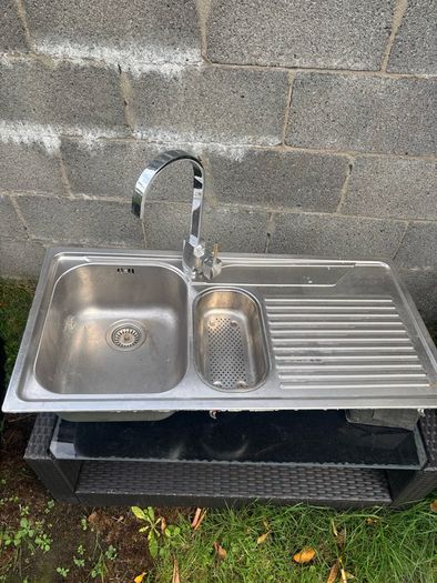free kitchen sink and a tap