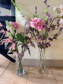 Flower vases with artificial flowers