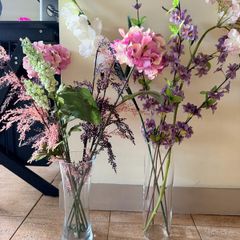 Flower vases with artificial flowers