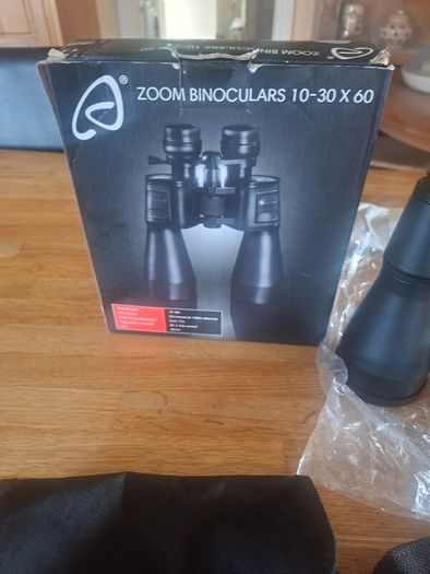 Auriol binoculars 10-30x60