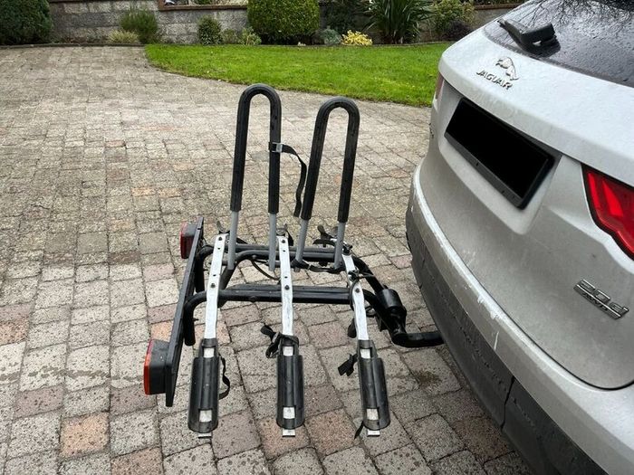 Thule RideOn Tow Bar mounted 3 Bike Rack
