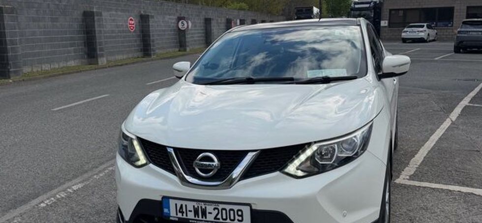 Nissan qashqai 2014 High spec manwal new nct