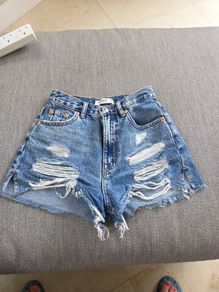 Pull and Bear ripped shorts uk4