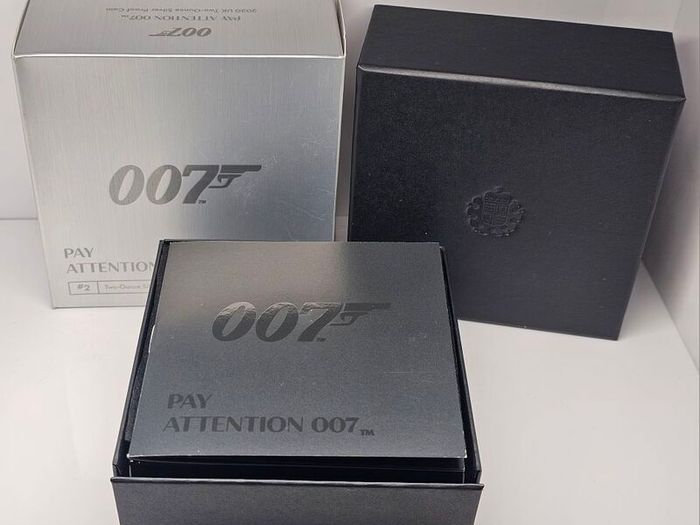 Royal Mint 2020 Silver Proof. 999 2oz Silver 5 Pounds Pay Attention 007 in Original Holder with COA