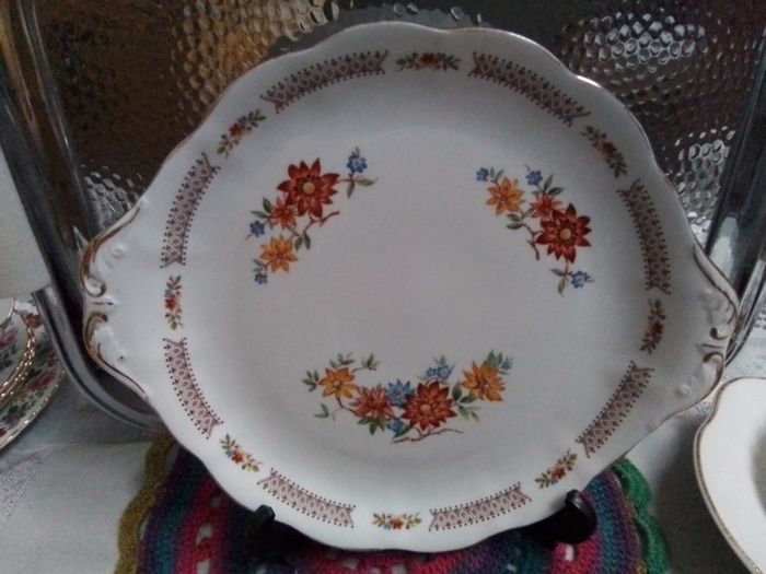 Nice Eared China Cake Plate