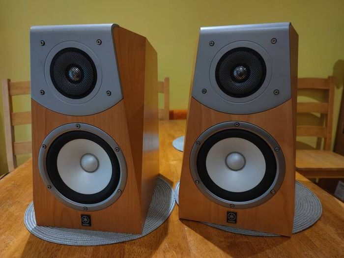Yamaha SOAVO 2 HiFi audiophile speakers