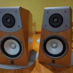 Yamaha SOAVO 2 HiFi audiophile speakers