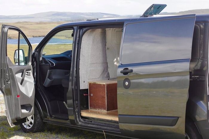 Transit custom trend lwb camper van