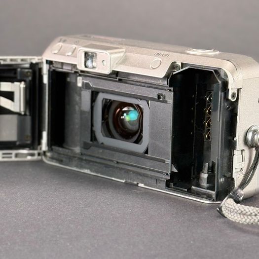 Minolta Riva Zoom 115 Multi AF