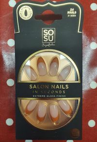 SOSU Salon Nails