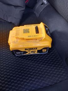 Dewalt Battery 5amp 18v