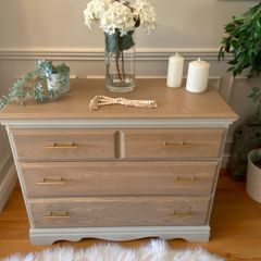 Solid Oak Chest of Drawers