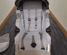 Nuna buggy