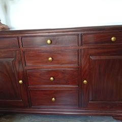 Caseys Side Board