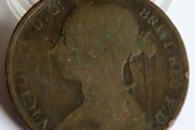 1890 Queen Victoria  'Bun Head Penny' bronze coin