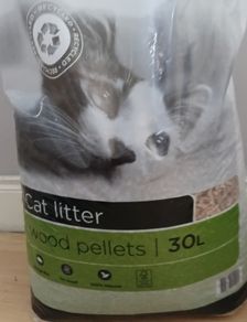 70 Litres of Agriselect Wood Pellet Recycled Non Clumping Wood Cat Litter