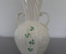 Vase Belleek