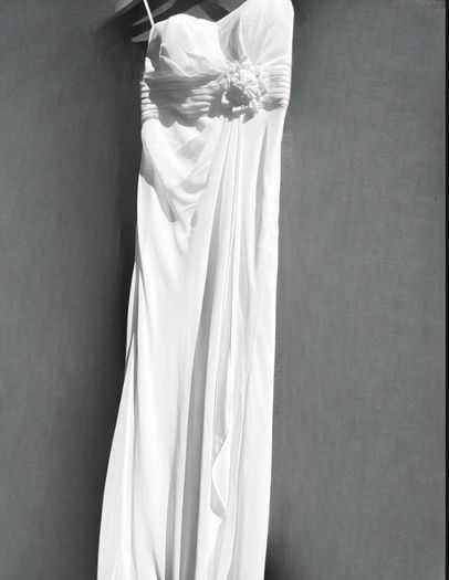 Beautiful Debut White Women's Wedding Dress Size 8