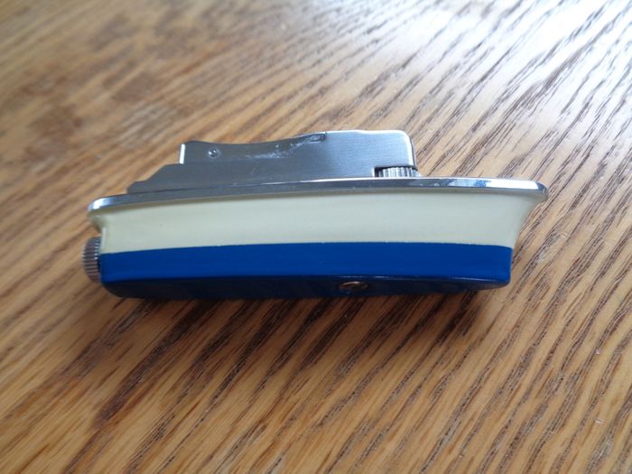 Vintage "Sankei" Boat Vintage Lighter for Sale