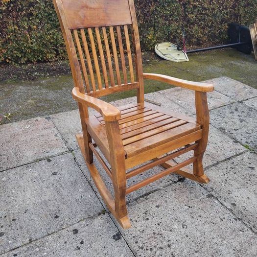 Oak Rocking Chair
