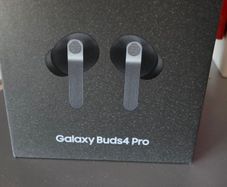 Samsung Galaxy buds 4 pro
