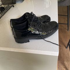 Clark's Girls school shoes size 5.5