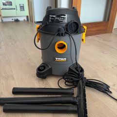 Titan Wet & Dry Vacuum Cleaner