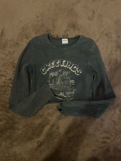 Long sleeve grey tshirt Size Large
