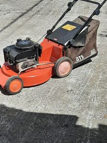 push lawnmower petrol