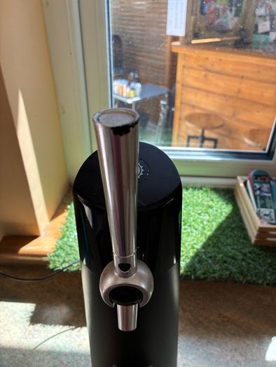 Fizzics Can to Draft Dispenser