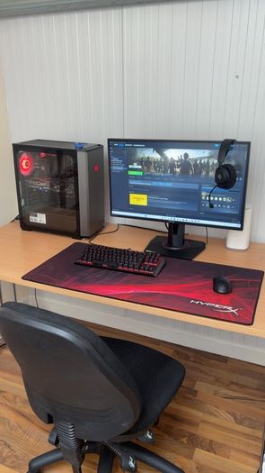 gaming pc and sim setup