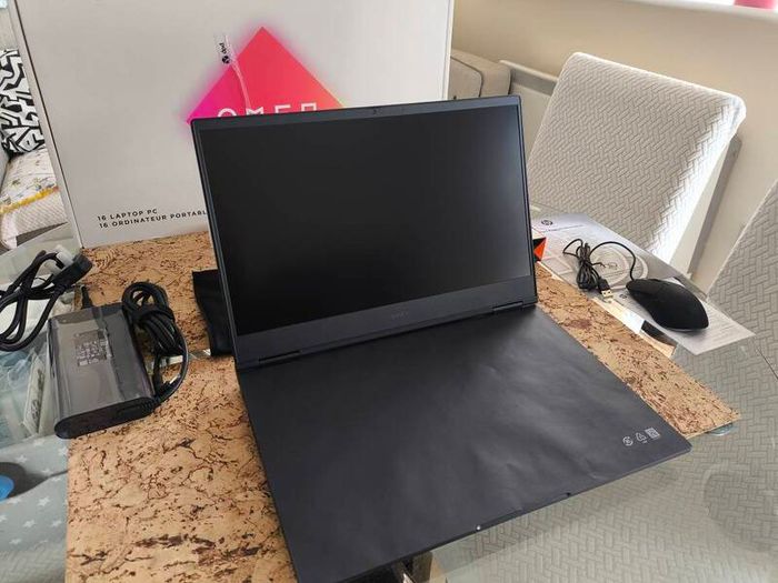 Brand New Gaming Laptop Hp Omen Intel i5 13420H 8/12 RTX4050 6GB 120W GDDR7 16GB DDR5 5600mhz 512GB NVMe PCIE 4.0 16.1" 1080p 144hz Ips 250nits Win11 RGB