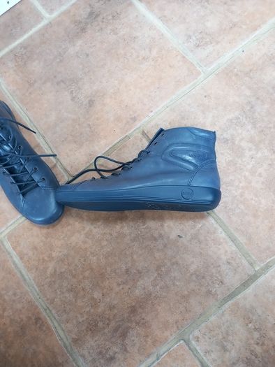 Ecco Navy Soft Leather Laced Boots S42