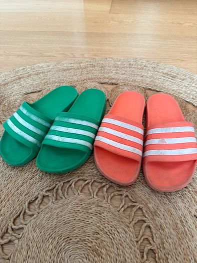 adidas flip flop / aqua slides size 5