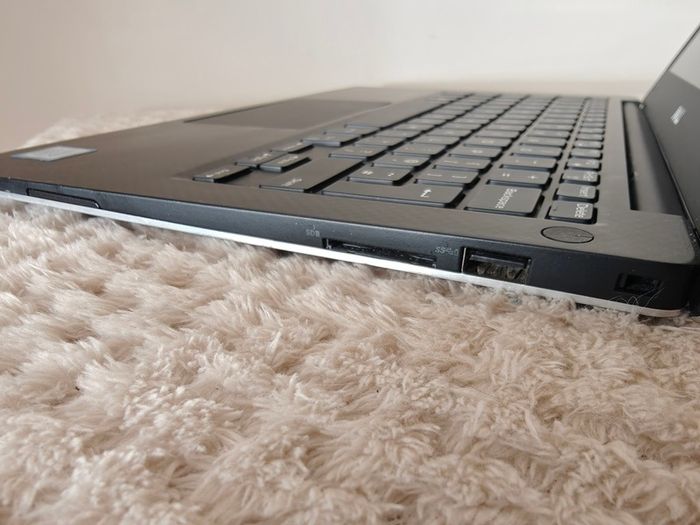 Dell Xps 13 9360 | I7 | 8gb | 256gb | 13" Fhd | Win11