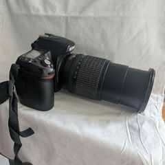 Nikon D80 DSLR camera featuring a 10.2-megapixel sensor