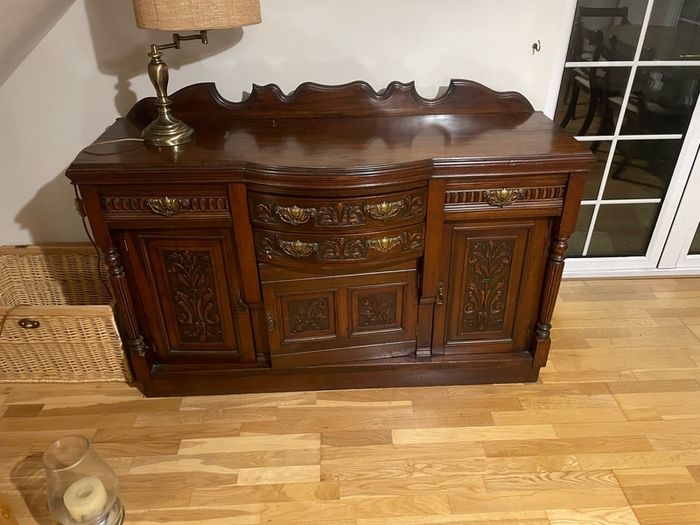 Sideboard