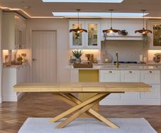 Laura James Amelia Oak Extendable Dining Table - Brand New