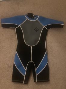 Kids Wetsuit Age 8, Brand New
