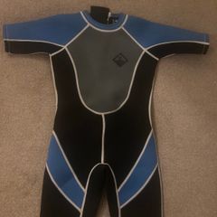 Kids Wetsuit Age 8, Brand New