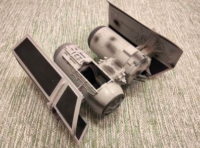 Star Wars TIE Bomber 2002