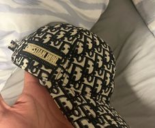 hat