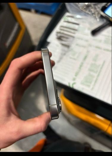 iPhone 16 pro max 256gb