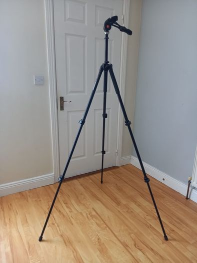 Manfrotto tripod MT293A3