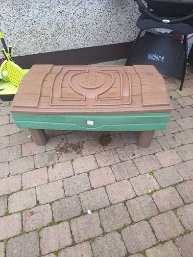 Sand & Water Table