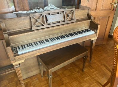 Lindner piano