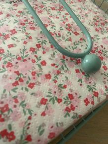 ShabbyChic Napkin Holder with Napkins