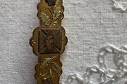 gold plated Victorian bar brooch 3.5g