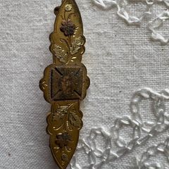 gold plated Victorian bar brooch 3.5g